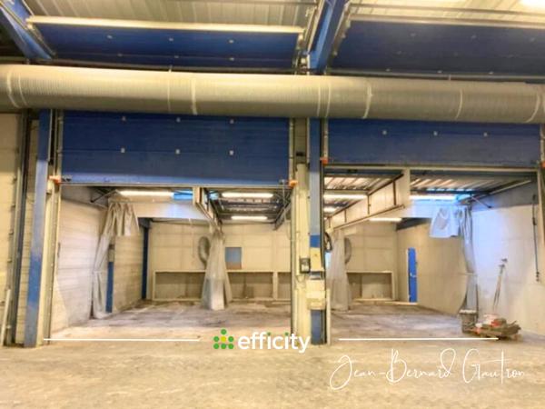 Local Commercial 6 pièces - 2650 m²