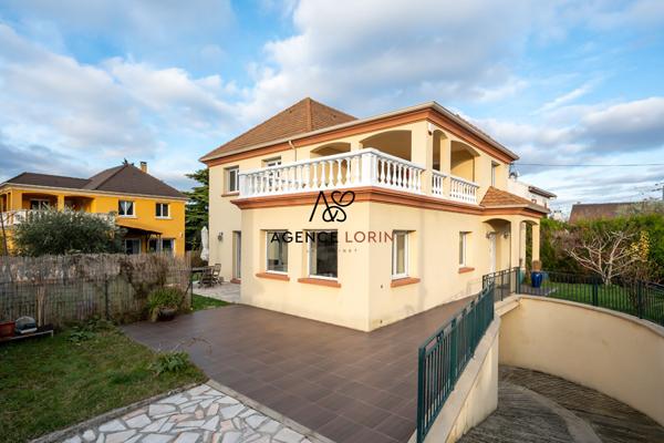 Maison Carrières-sur-Seine - 310,06 m² - 8 pièces Carrieres sur seine Maison Carrières-sur-Seine - 310,06 m² - 8 pièces Carrieres sur seine