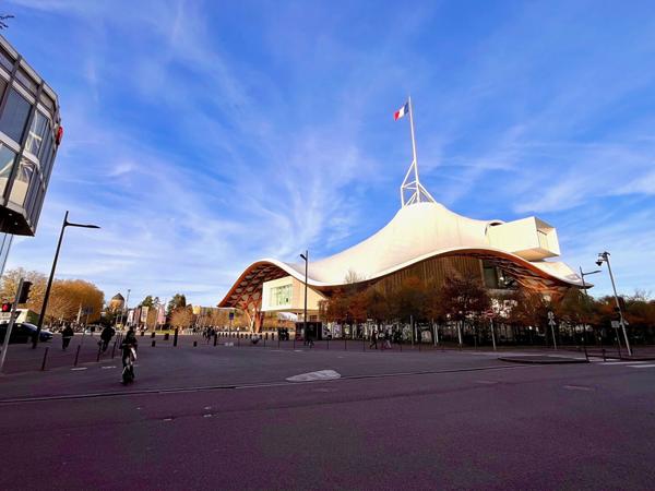 F3 Metz Gare avec terrasse