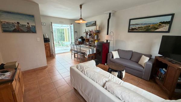 SAINT-PIERRE-QUIBERON - A vendre Maison de 80 m² sur un grand terrain de 1 000 m² proche de la Côte Sauvage