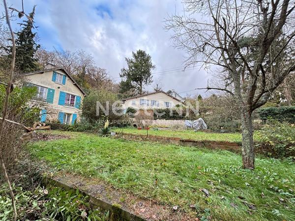 Terrain constructible Bièvres - Fond d'impasse - Bordé zone naturelle (Zone N) - Centre-ville à pied - Plateau de Saclay - Vélizy - Paris Sud - RER B / LIGNE V - Accès N118 / A10