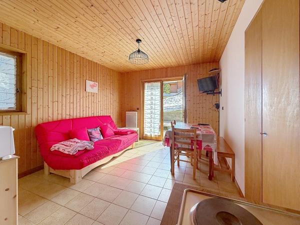 Vente / Immeuble à Taninges (74440)
