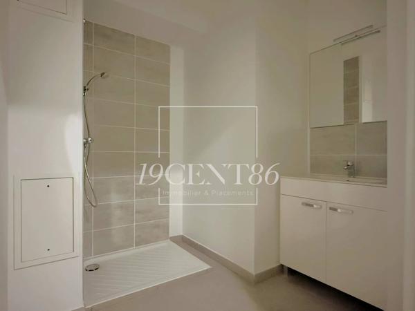 Vente immobilière : Appartement à Chasse-sur-Rhône  3 pièces 64.4 m² 198 000 €- 19CENT86.