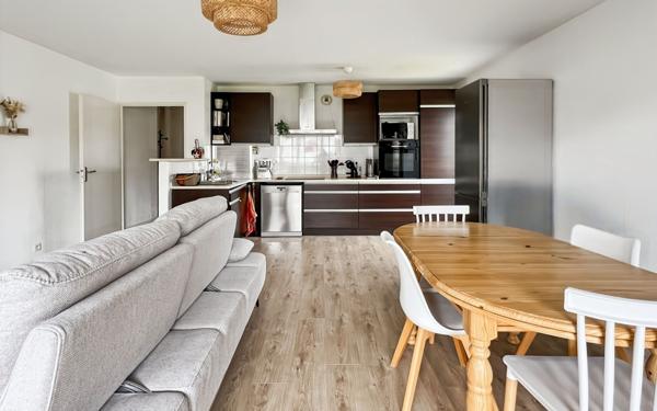 Appartement à vendre    3 pièces • 61,06 m2 Larressore