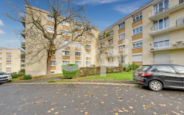 Appartement à vendre    5 pièces • 87,10 m2 Senlis