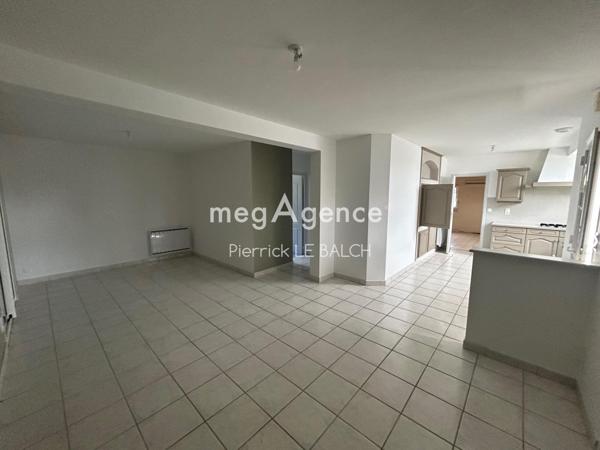 Maison à PLOUBEZRE, 22300 - 5 pièces 96m²