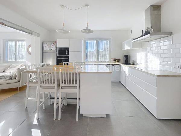 Vente Appartement113 m² - 4 Pièces - AHETZE (64210)