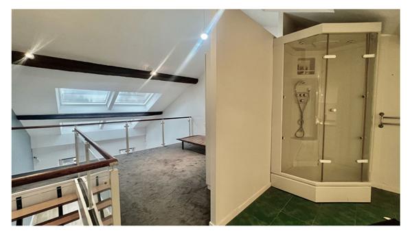 Appartement duplex sur la Place des Vosges