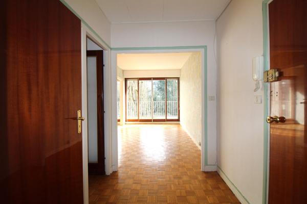 Belle appartement F3 Saint Marceau 72 m2