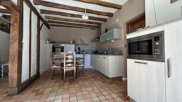 Achat - Maison Château-Gontier-sur-Mayenne 53200 7 pièces 192 m 2 22000 m 2