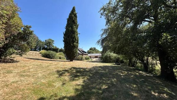 Achat - Maison Château-Gontier-sur-Mayenne 53200 7 pièces 192 m 2 22000 m 2