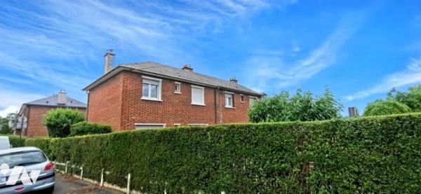 Arras, Maison de Résidence SH env.78 m² avec jardin sur cave complète