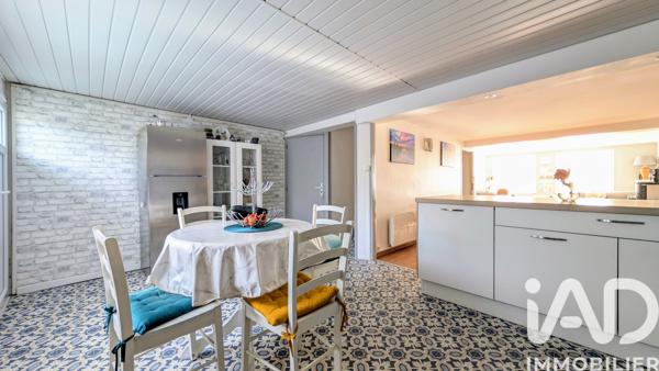 Maison à vendre 5 pièces 136 m² Rochefort