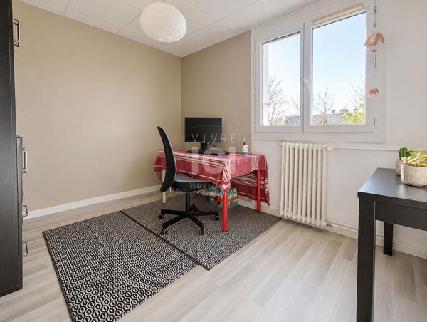 Appartement Nantes 5 pièce(s) Nantes Est