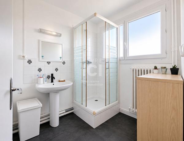 Appartement Nantes 5 pièce(s) Nantes Est