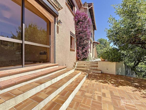 Maison 7 pièces 170m2 vue dominante