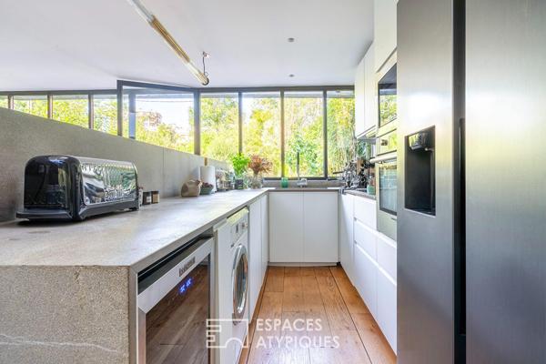 Maison sur une île avec berge privative