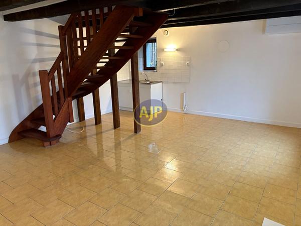 Location maison Mur De Bretagne : 620 € - AJP Immobilier Pontivy