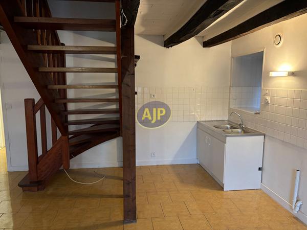 Location maison Mur De Bretagne : 620 € - AJP Immobilier Pontivy