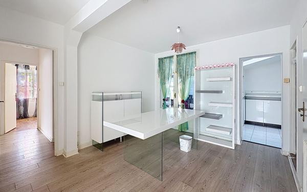 Maison à vendre    4 pièces • 101 m2 Pau