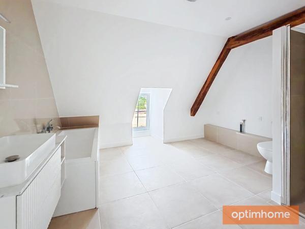 Appartement T4 de 106,10 m² entièrement rénové – DPE C – 3 chambres – Mouy (60250)