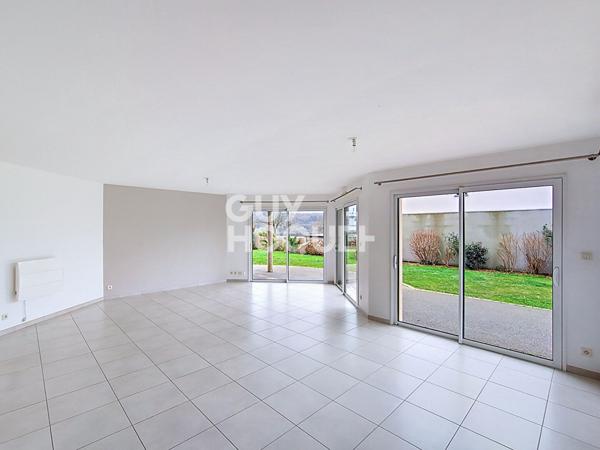 A Vendre Maison moderne Secteur Le Douvez à GUIPAVAS