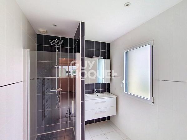 A Vendre Maison moderne Secteur Le Douvez à GUIPAVAS