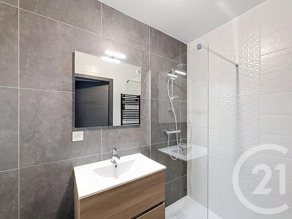 Appartement à vendre  4 pièces - 84,45 m2 TANINGES - 74