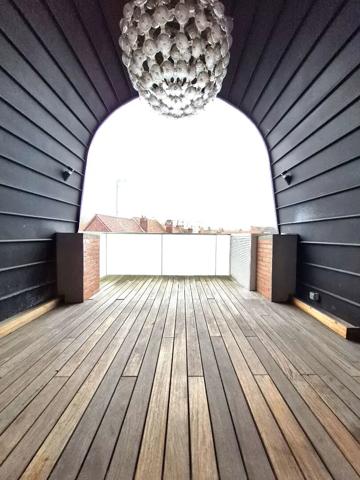 Appartement à vendre 6 pièces 132m² Cambrai (59400)