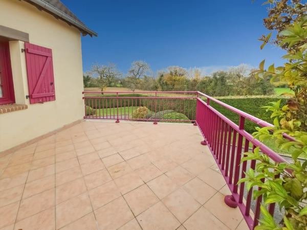 ECHAUFFOUR 61370 maison 6 chambres sur sous-sol complet, terrain 2.805 m²