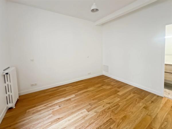 Appartement Paris 15 e - COMMERCE / FONDARY