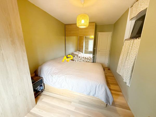 Maison 7 pièces, d'environ 130m² à ARGENTEUIL. €379 900 ** - Référence 4519