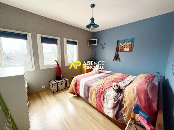 Maison 7 pièces, d'environ 130m² à ARGENTEUIL. €379 900 ** - Référence 4519