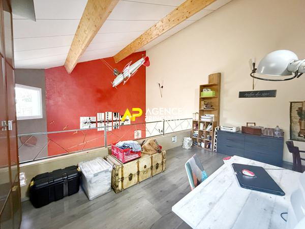 Maison 7 pièces, d'environ 130m² à ARGENTEUIL. €379 900 ** - Référence 4519