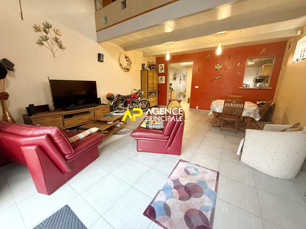 Maison 7 pièces, d'environ 130m² à ARGENTEUIL. €379 900 ** - Référence 4519