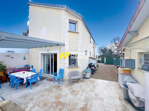 Maison 7 pièces, d'environ 130m² à ARGENTEUIL. €379 900 ** - Référence 4519