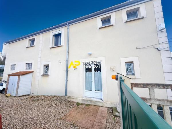 Maison 7 pièces, d'environ 130m² à ARGENTEUIL. €379 900 ** - Référence 4519