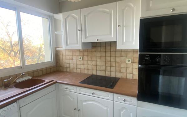 Appartement à louer    2 pièces •  Dax