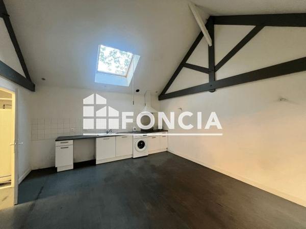 Location Appartement 3 pièces 53.15 m² - 62 RUE VICTOR HUGO Tarbes 65000