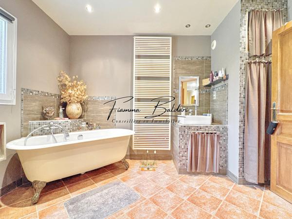 À vendre Villa 7 pièces de plain-pied 286 m², Terrain 2 111m², Havre de paix, Funtanone de Vignale, Haute-Corse (20)