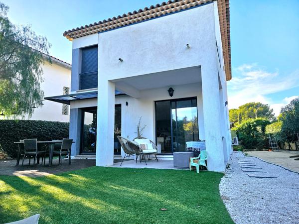 Superbe maison à vendre à 2 pas de la mer