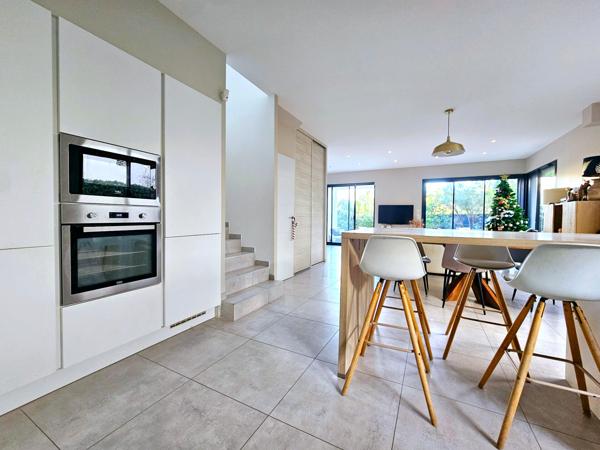 Superbe maison à vendre à 2 pas de la mer