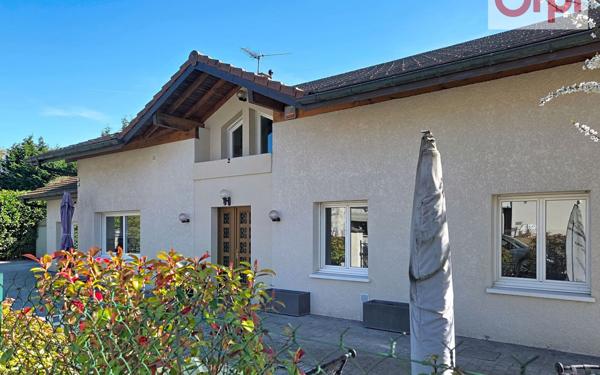 Maison à vendre    8 pièces •  Ambilly