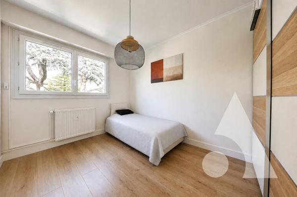 Appartement 4 pièces 76.04 m2