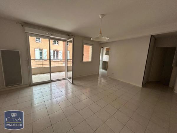 Appartement à louer 3 pièces 69.02m² Montauban (82000)