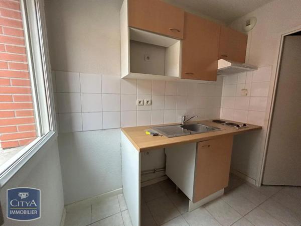 Appartement à louer 3 pièces 69.02m² Montauban (82000)