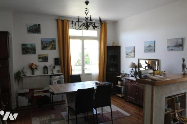 NIORT, QUAI DE LA REGRATTERIE, JOLIE MAISON DE PLAIN PIED AVEC DEPENDANCE ET  JARDIN SANS VIS-A-VIS