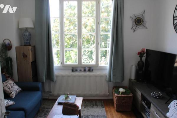NIORT, QUAI DE LA REGRATTERIE, JOLIE MAISON DE PLAIN PIED AVEC DEPENDANCE ET  JARDIN SANS VIS-A-VIS