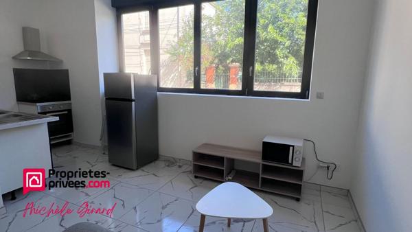 ROANNE  -  IMMEUBLE   5  APARTEMENTS LOUÉS