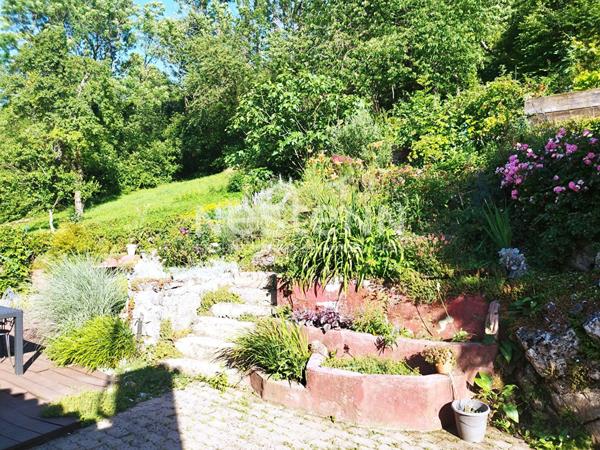 A VENDRE MAGNIFIQUE RENOVATION 248 M² ESPRIT LOFT / JARDIN / GARAGE